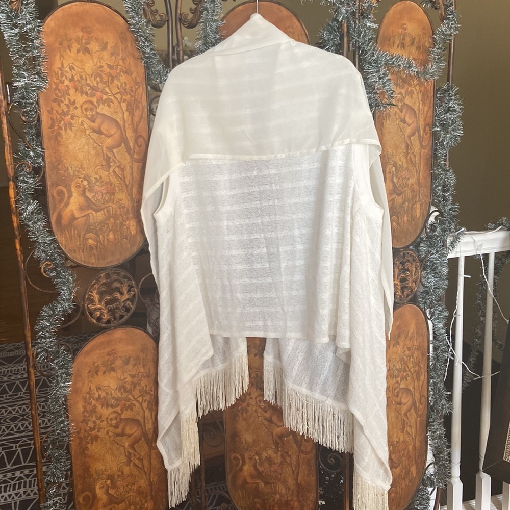 Ashro Kimono - Picture 3 of 5